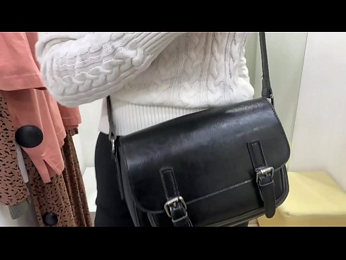 ❤️ 공공 자위 의 젊 bitch feralberry 가 a 도 에 이 피팅 룸 ❤❌ 고급 섹스 우리 ❤