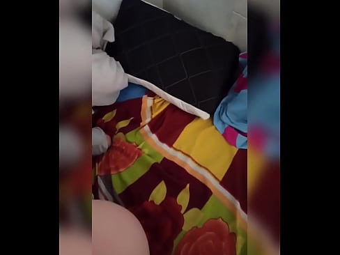 ❤️ 내 룸메이트는 남편이 휴가를 가기 때문에 집에 혼자 있고 나는 기회를 잡고 그녀와 섹스하고 그녀의 엉덩이를 우유로 채 웁니다. ❤❌ 고급 섹스 우리 ❤
